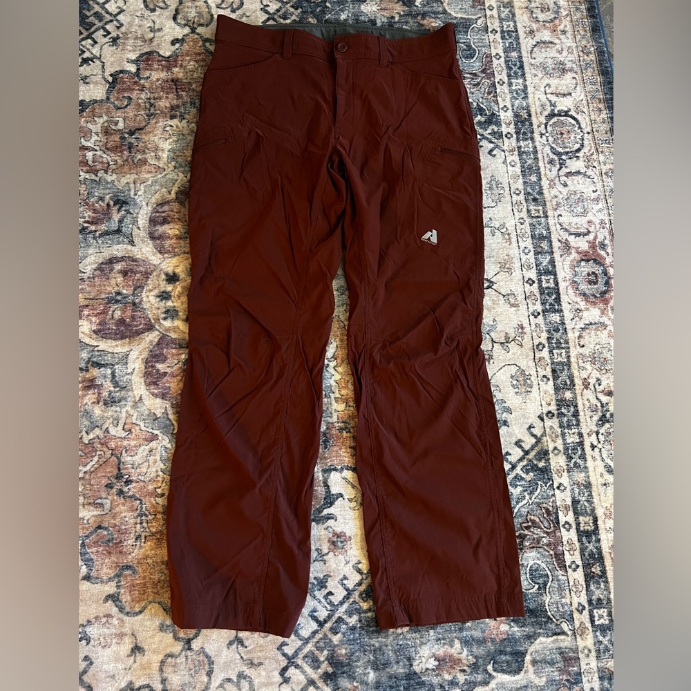 Eddie Bauer Men's Guide Pros